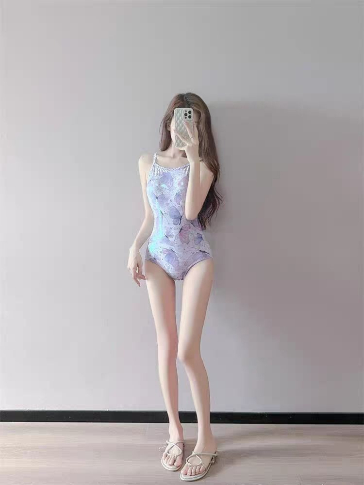 بدلة سباحة نسائية جديدة لعام 2 - مراجعة Womens Suit وسعره