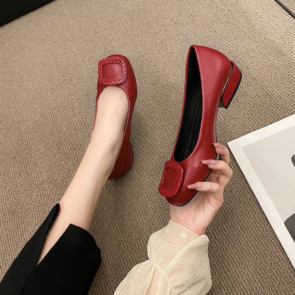حذاء نسائي من الجلد الناعم بنع - مراجعة Womens Heels وسعره